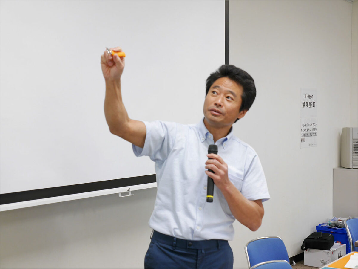 輝HIKARI職員研修会を開催の様子3